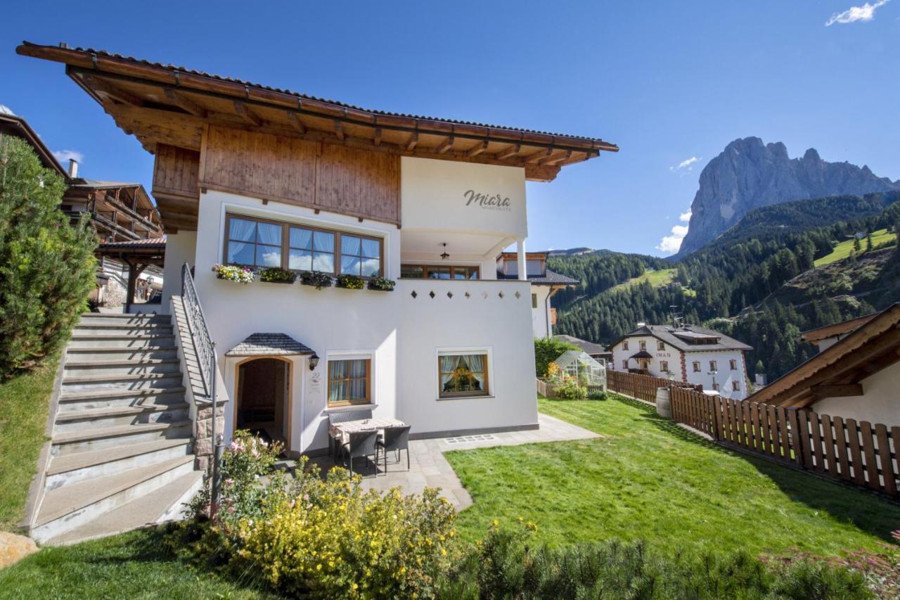 Apartments Miara Santa Cristina Val Gardena Dış mekan fotoğraf